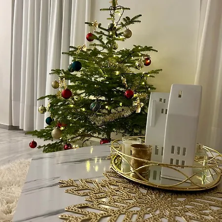 아파트 Roseberry Luxury 트리칼라